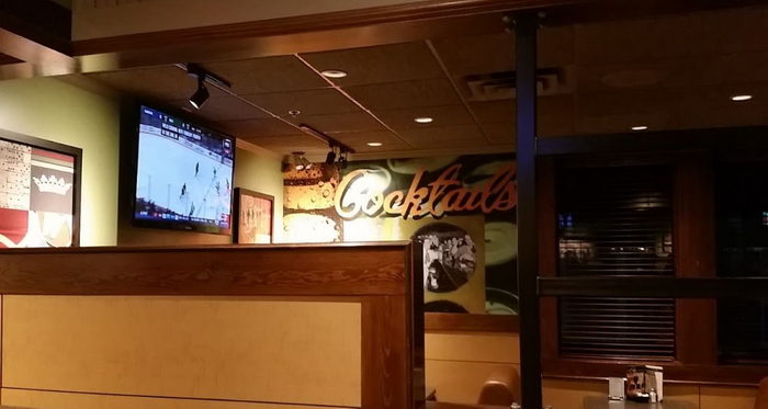 Bennigans - Mt Pleasant Location Photos